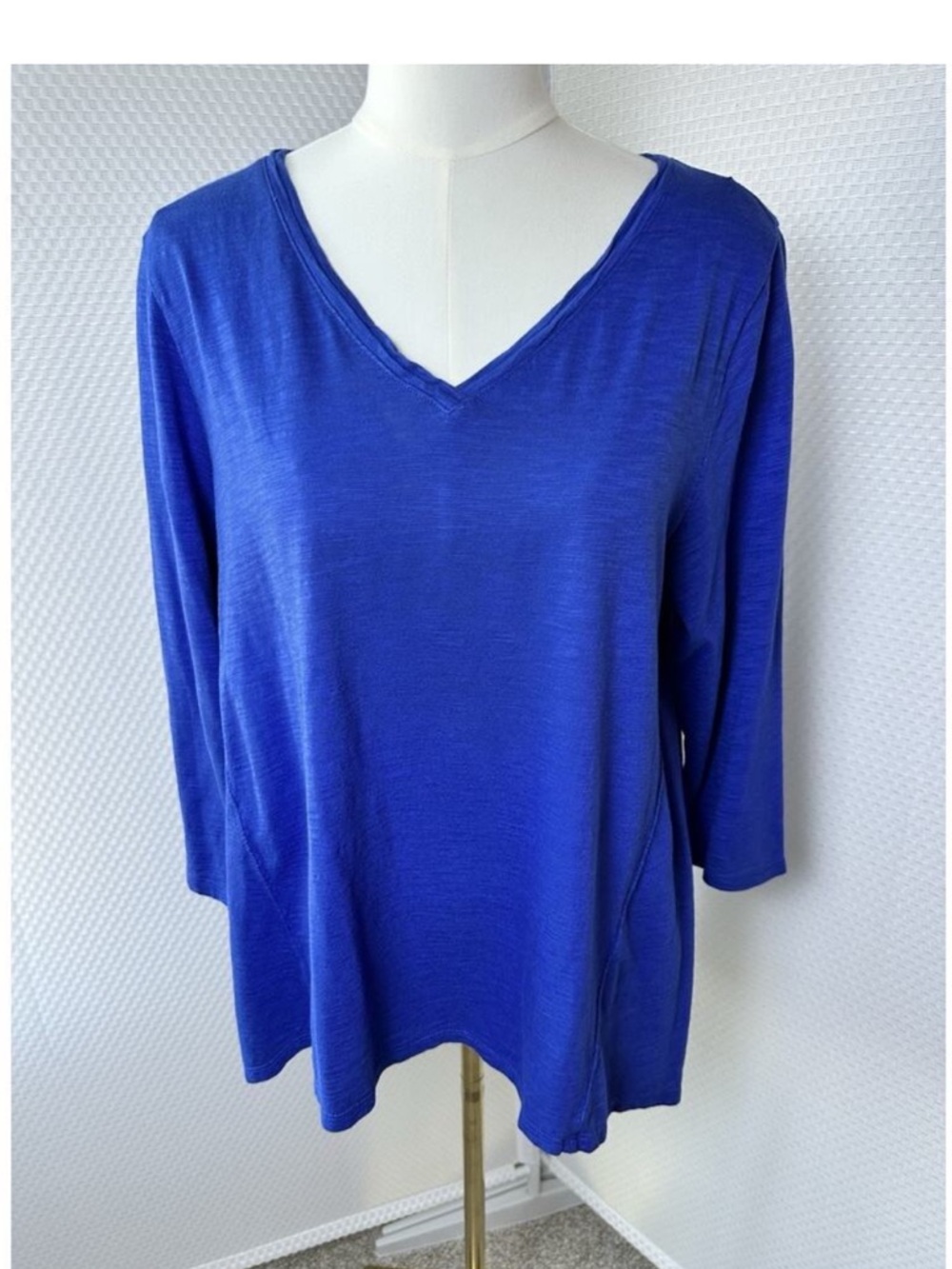 NWOT Chicos ultimate tee size 1 or medium - Picture 2 of 8